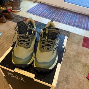 Saucony Peregrine 15 GTX, Men's US 10, New